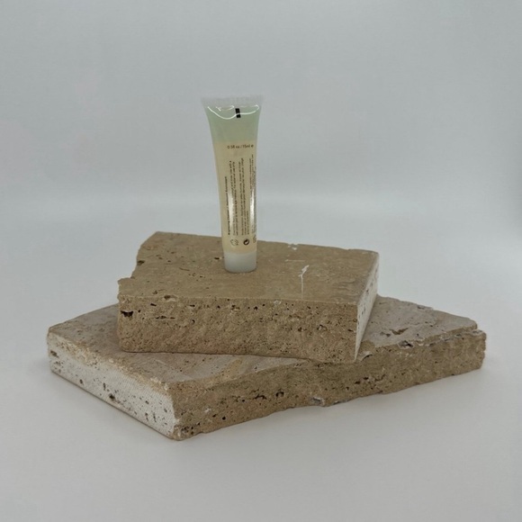 New/ unopened. Indie Lee. Purifying Face Wash. 15 mL. - Picture 2 of 2